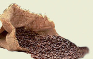balení zrnkové kávy